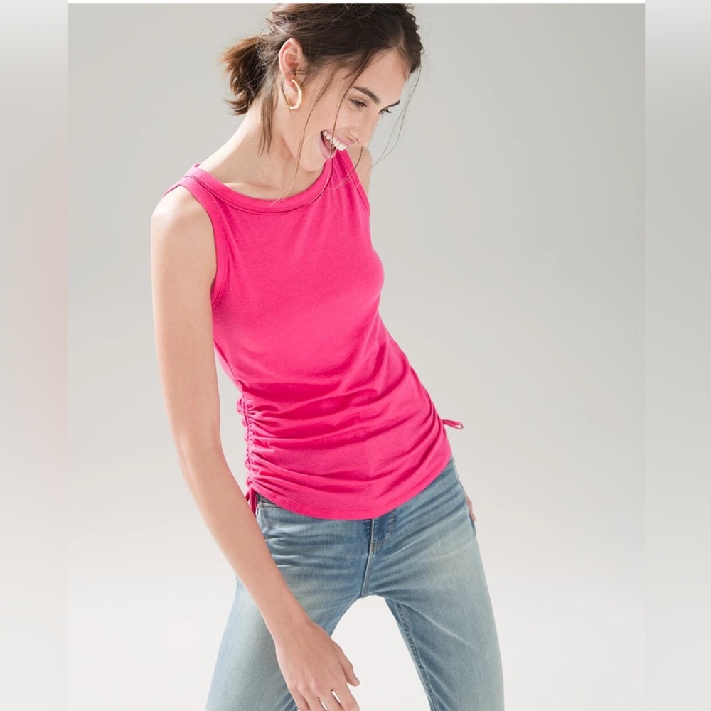 White House Black Market Women's Pink Sleeveless Top